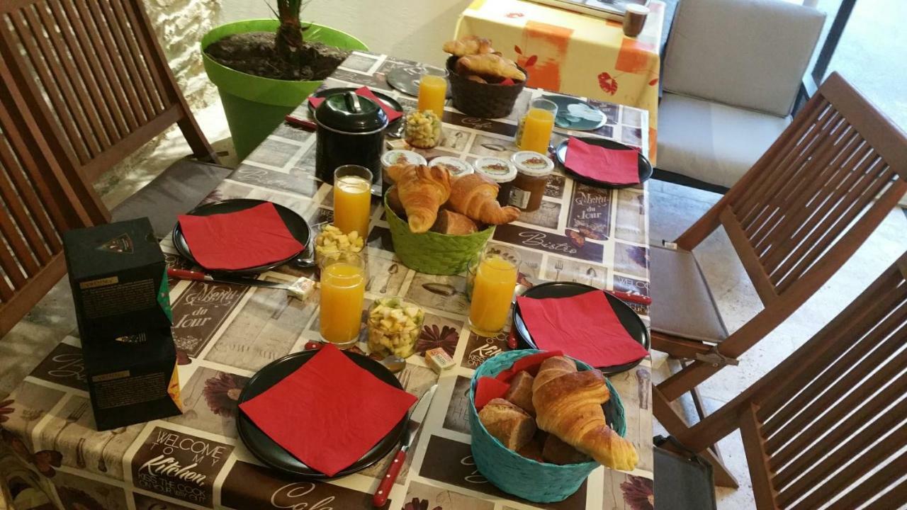 Chez Laurence Сантене Экстерьер фото