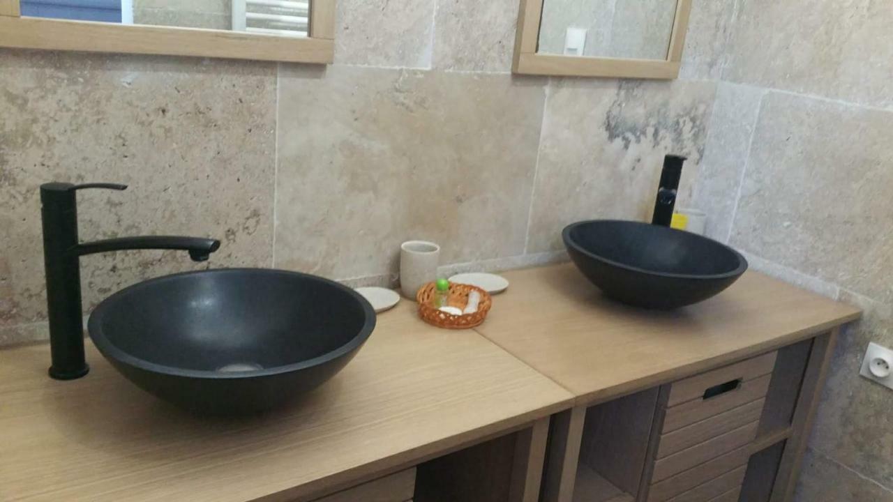 Chez Laurence Сантене Экстерьер фото